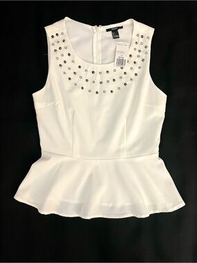 NWT FOREVER 21 Women’s White Embellished Peplum Sleeveless Top Size Small